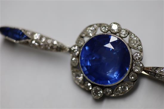 An early 20th century French platinum, sapphire and diamond bar brooch,